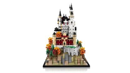 LEGO ARCHITECTURE 21063 Neuschwanstein Castle