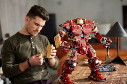 LEGO MARVEL 76210 HULKBUSTER