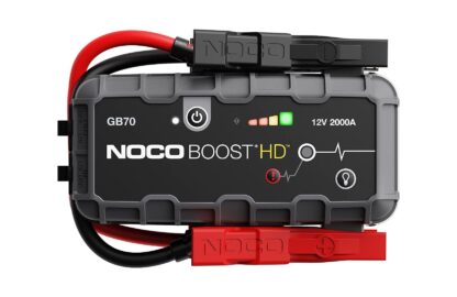NOCO GB70 Boost 12V 2000A Jump Starter starter device with integrated 12V/USB battery
