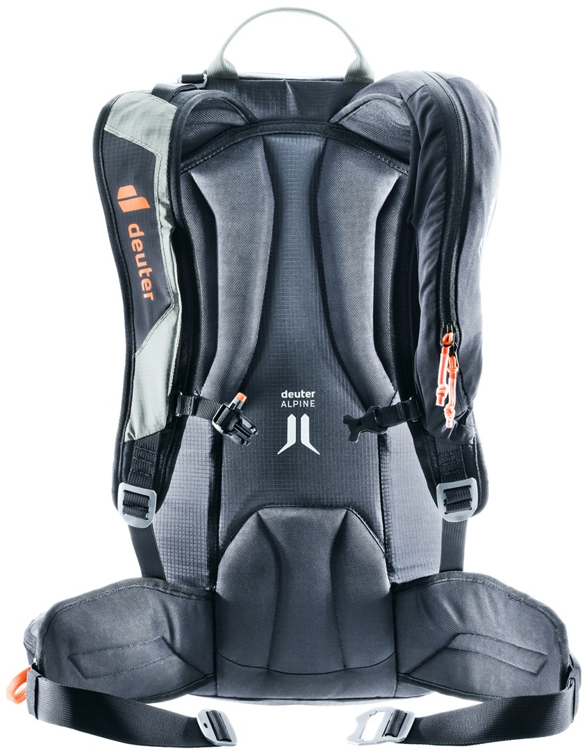 Deuter Alproof Lite 22L - tin/black + Garmin HRM Dual sensor Deuter Alproof Lite 22L - tin/black + Garmin HRM Dual sensor