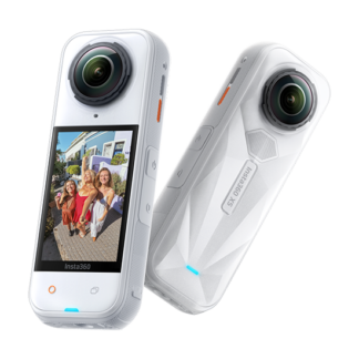 Insta360 X5 Limited Edition - White Insta360 X5 Limited Edition - White