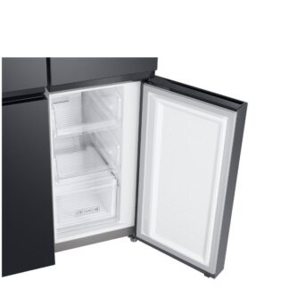 Multidoor Refrigerator-Freezer RF48A401EB4/EO