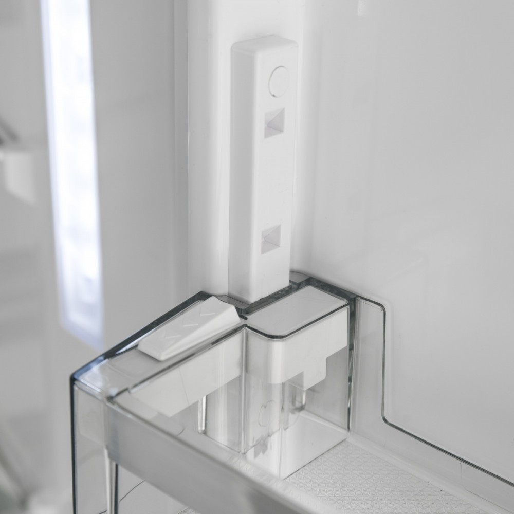 Fridge-freezer SJ-FBB04DTXSE Fridge-freezer SJ-FBB04DTXSE