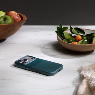 Beats iPhone 17 Pro Case with MagSafe and Camera Control - Granite Gray