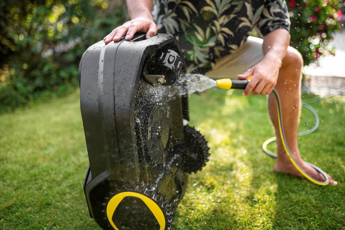 KARCHER RCX 4 mowing robot - 1.269-740.0 KARCHER RCX 4 mowing robot - 1.269-740.0