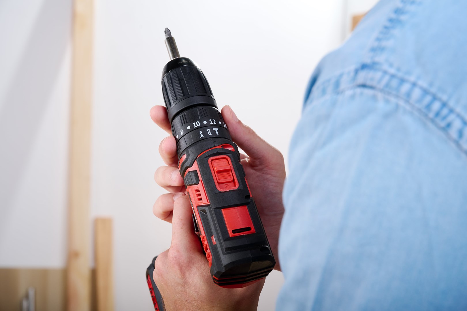 Cordless battery-powered screwdriver/drill 20V CASALS CID2050B Cordless battery-powered screwdriver/drill 20V CASALS CID2050B