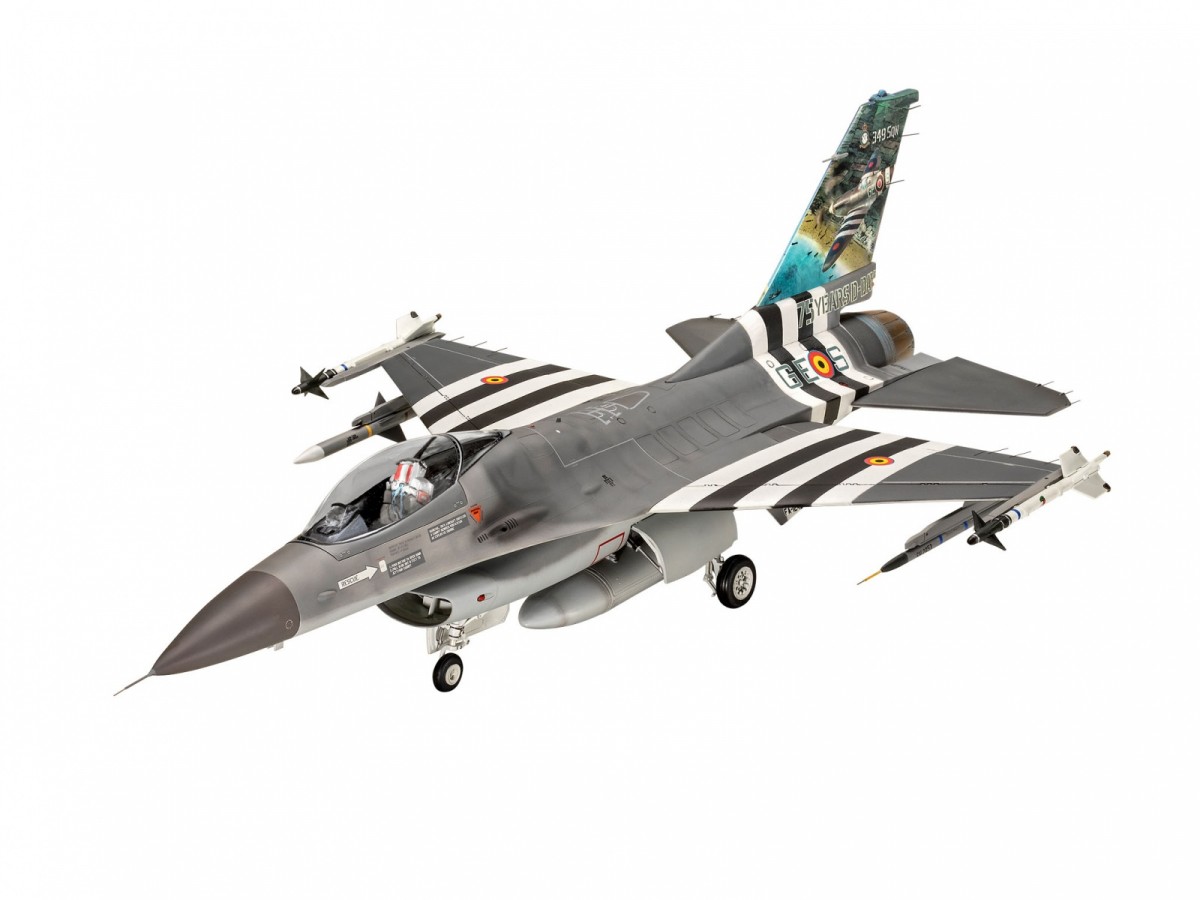 Plastic model Airplane 50TH Anniversary F-16 Falcon 1/32 Plastic model Airplane 50TH Anniversary F-16 Falcon 1/32